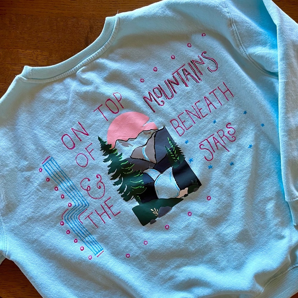 Nature crewneck